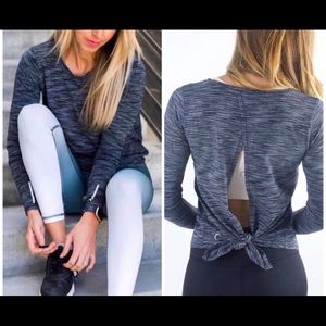 Zyia active split back charcoal long sleeve